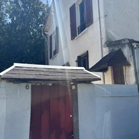 Pensión Soleil Villejuif
